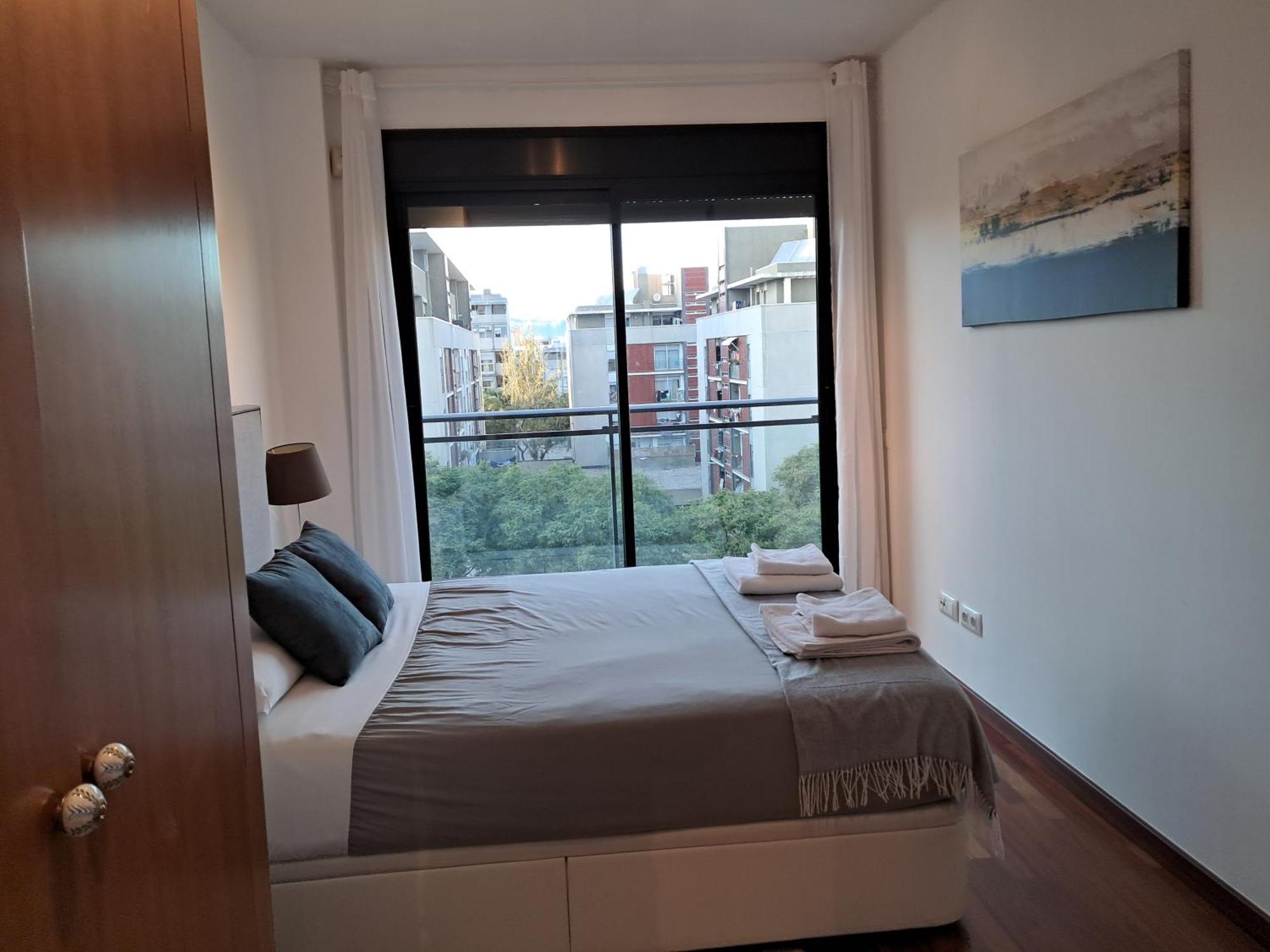 Modern Apartment, With Parking, Close To The Beach!! سان أدريان دي بيزوس المظهر الخارجي الصورة